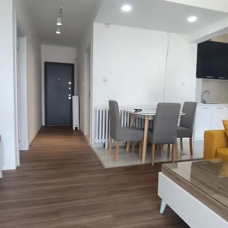 Sky View Luxury Center Appartement *