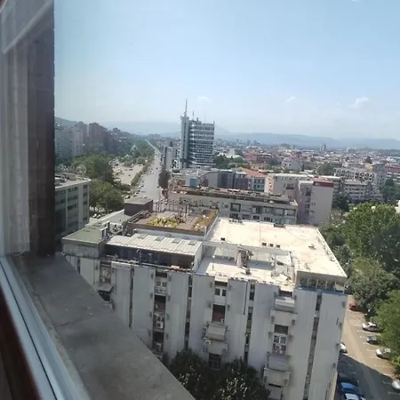 Sky View Luxury Center Apartment *