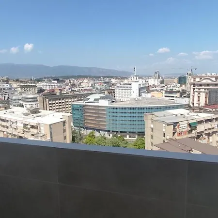 Sky View Luxury Center *