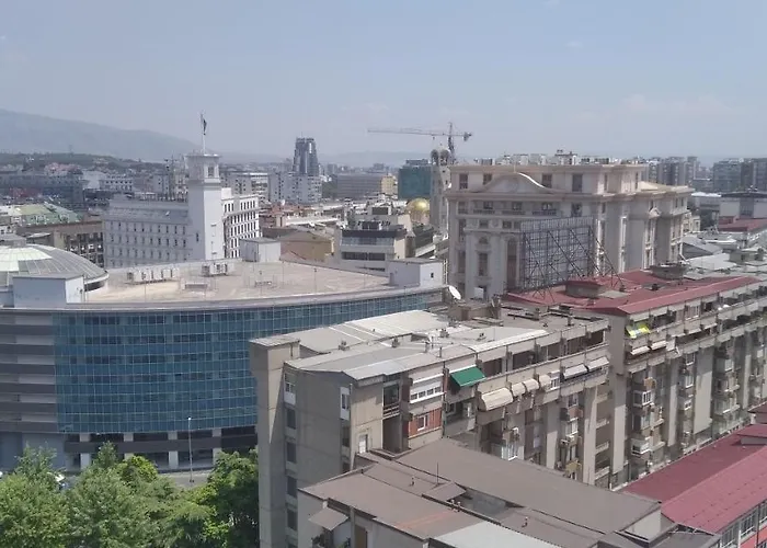 Апартаменти Sky View Luxury Center Скоп'є