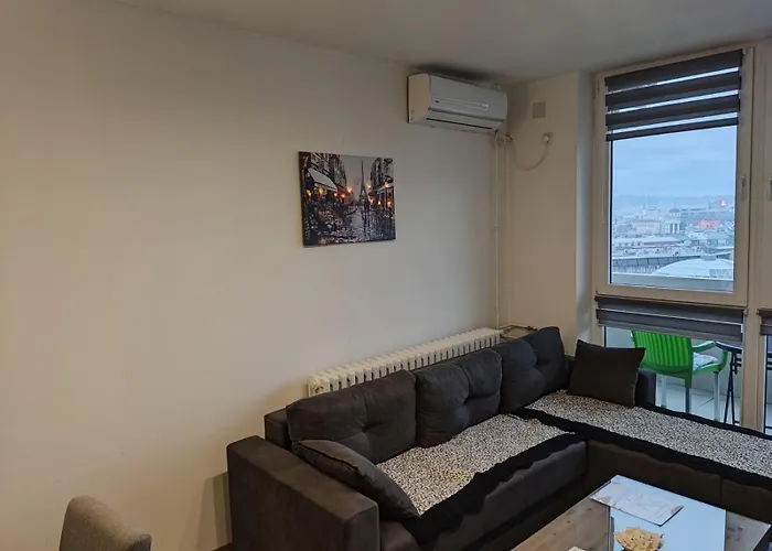 Апартаменти Sky View Luxury Center Скоп'є