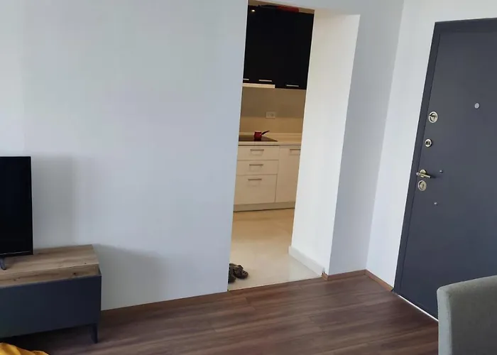 Sky View Luxury Center